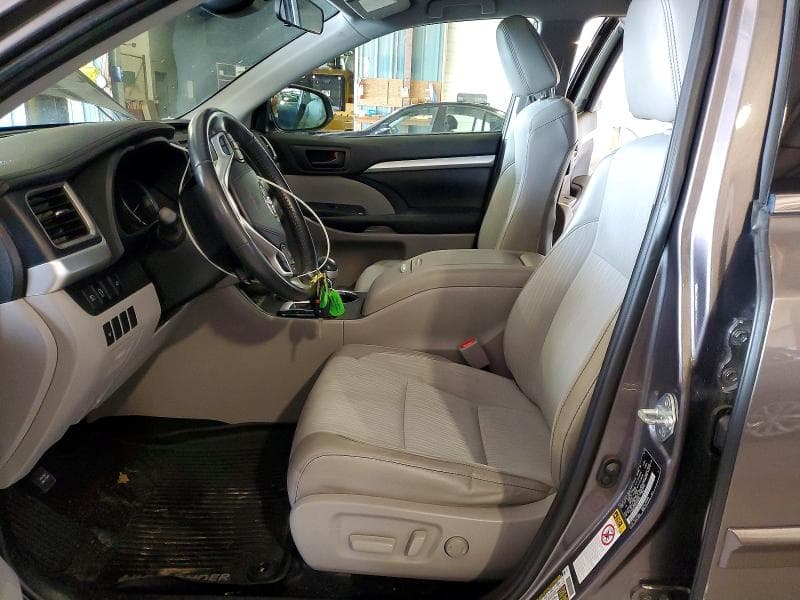 2019 TOYOTA HIGHLANDER LE PLUS 7