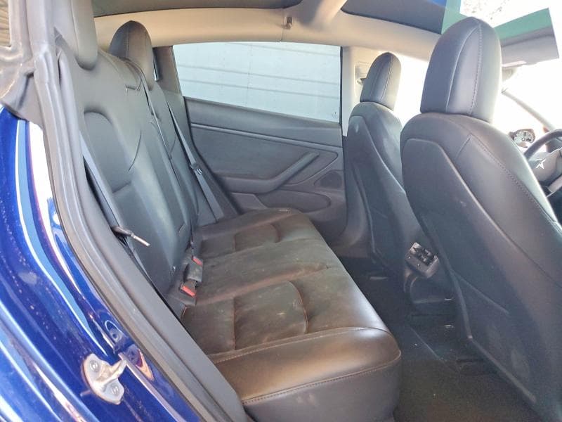 2018 TESLA MODEL 3 10