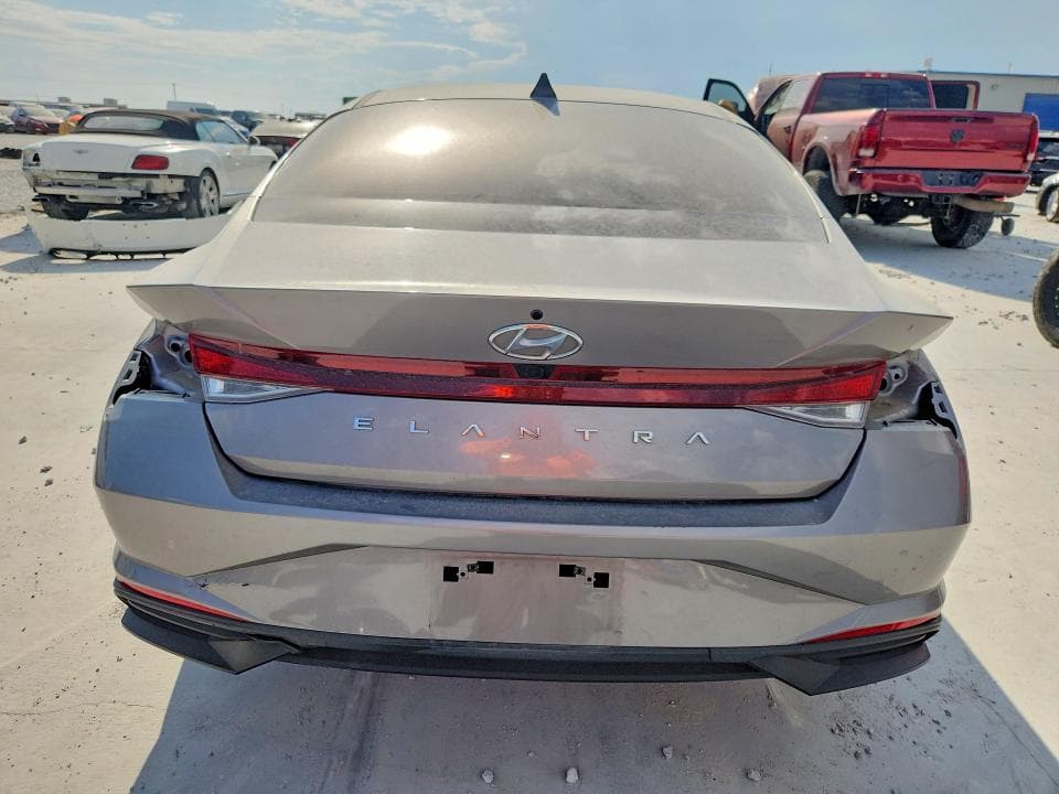 2023 HYUNDAI ELANTRA SEL 6