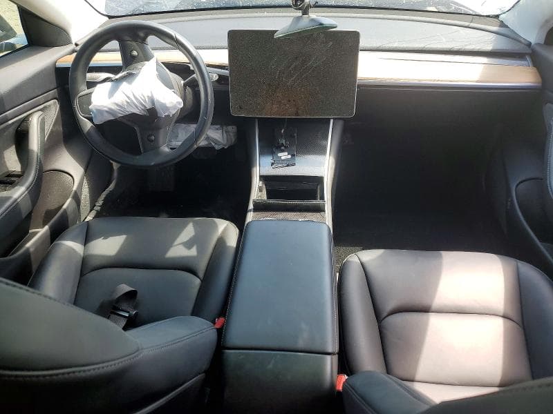 2019 TESLA MODEL 3 8