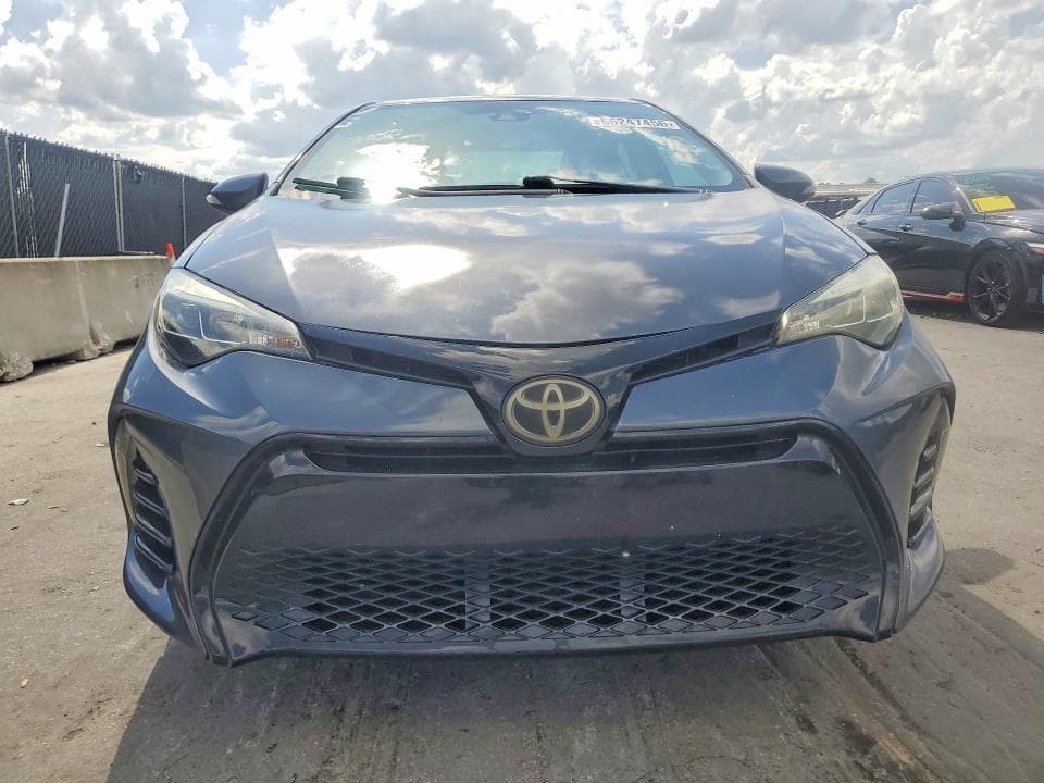 2017 TOYOTA COROLLA SE 5