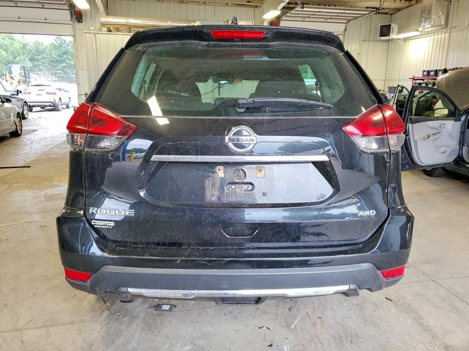 2018 NISSAN ROGUE S 6