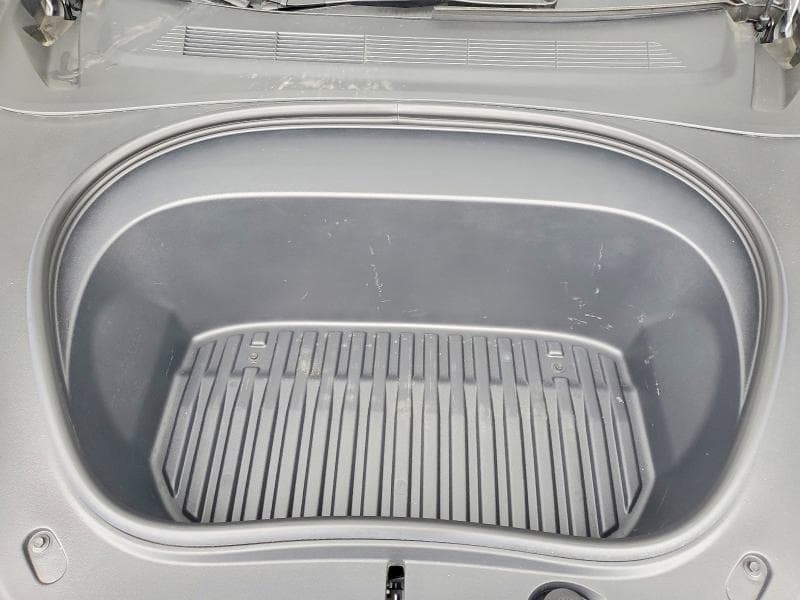 2025 TESLA MODEL 3 11