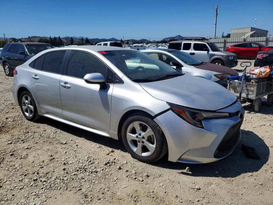 2022 TOYOTA COROLLA LE 4