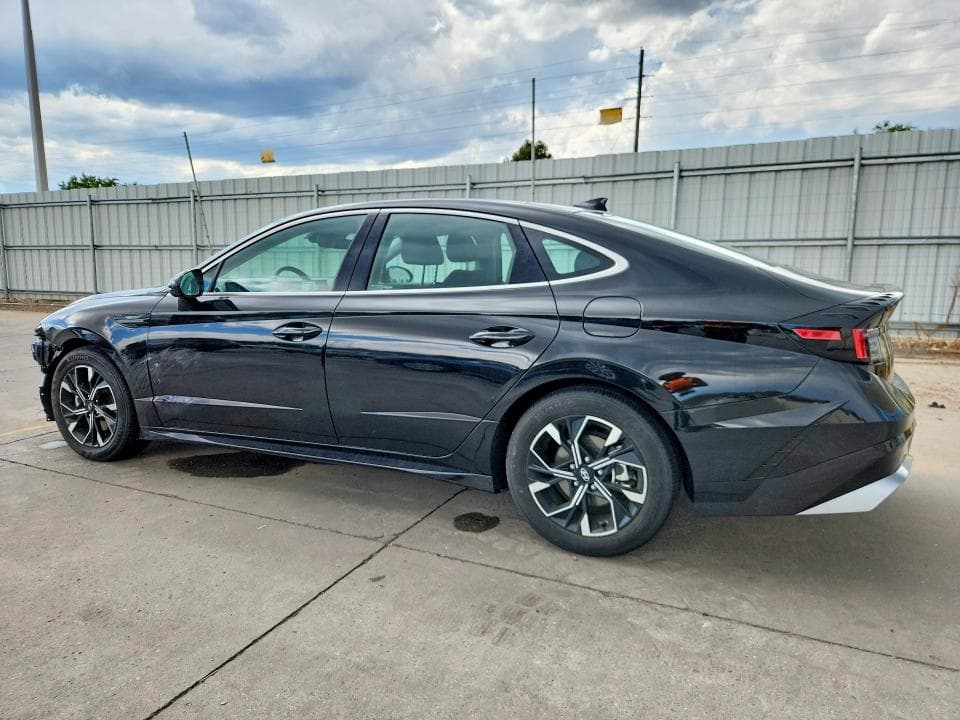 2025 HYUNDAI SONATA SEL 2