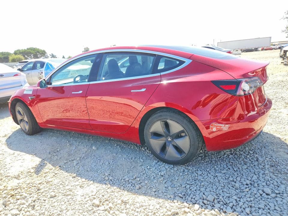 2018 TESLA MODEL 3 2