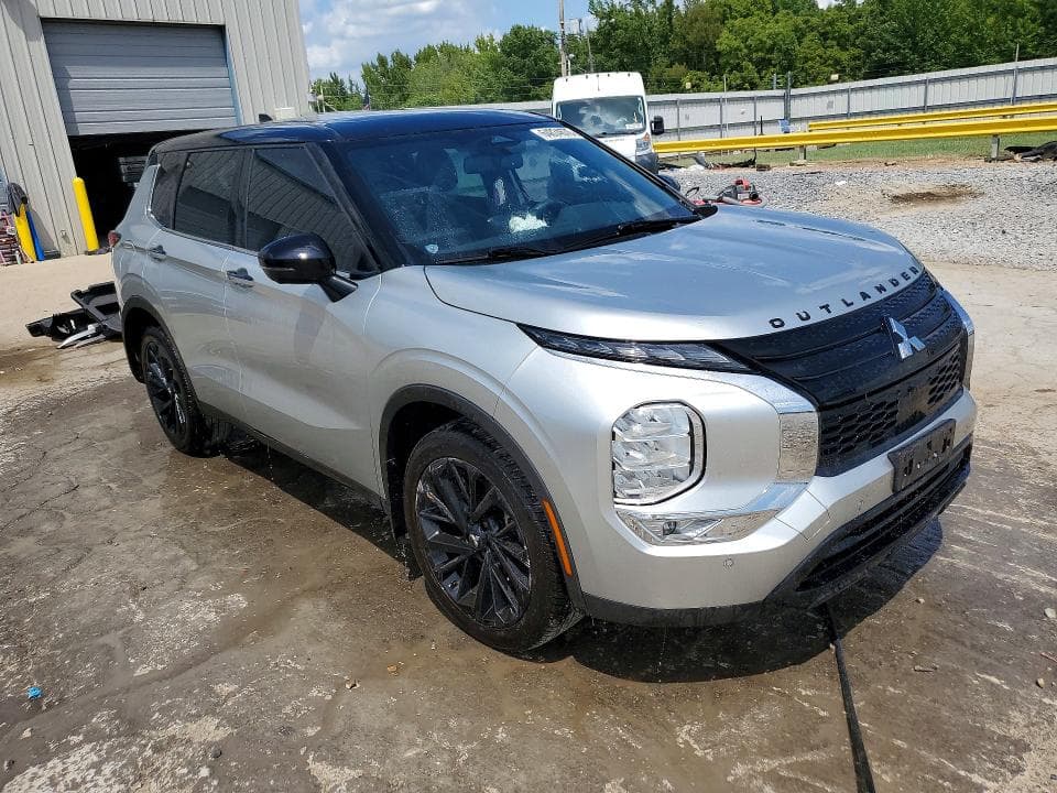 2023 MITSUBISHI OUTLANDER SEL 4