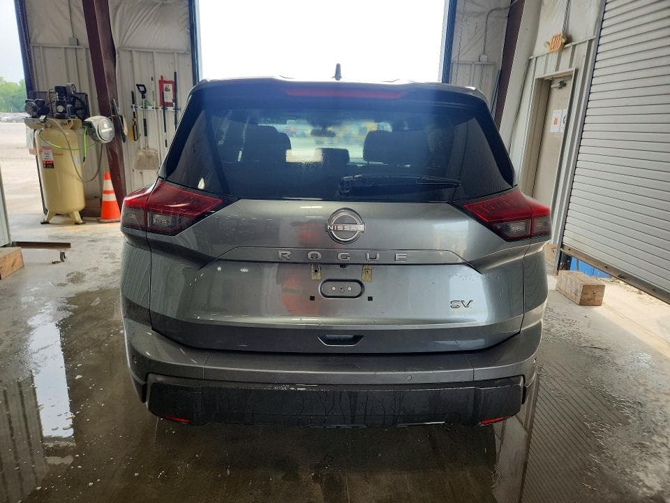2024 NISSAN ROGUE SV 6