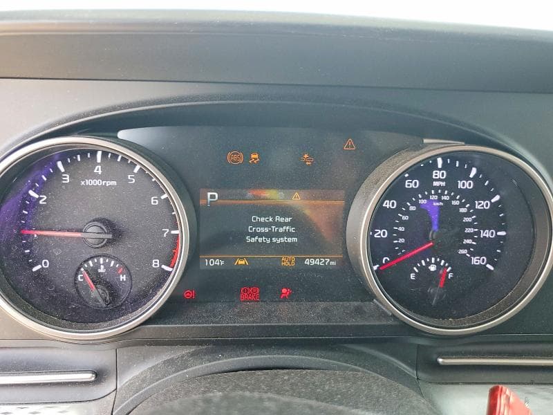 2023 KIA CARNIVAL LX 9