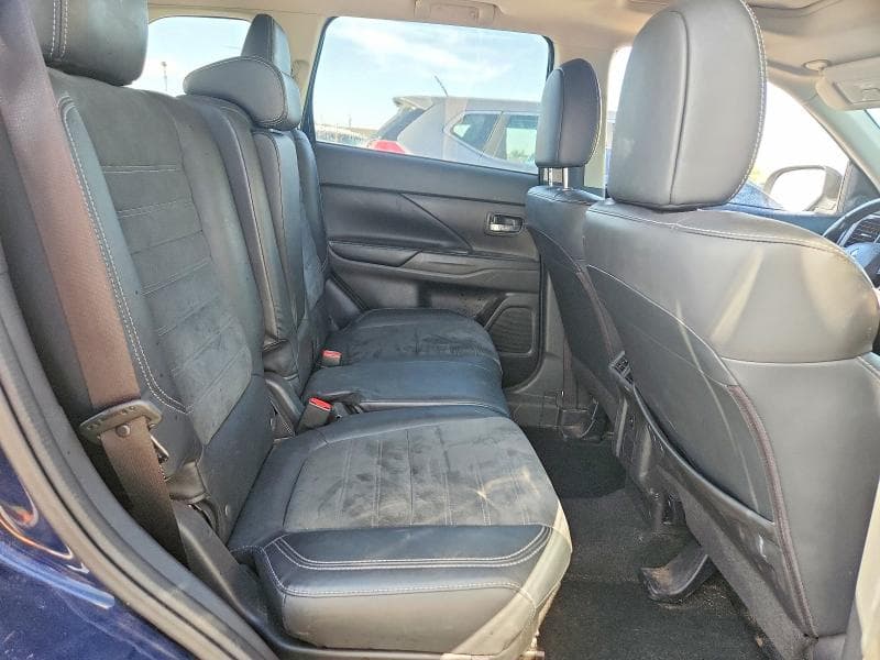2019 MITSUBISHI OUTLANDER SE 11