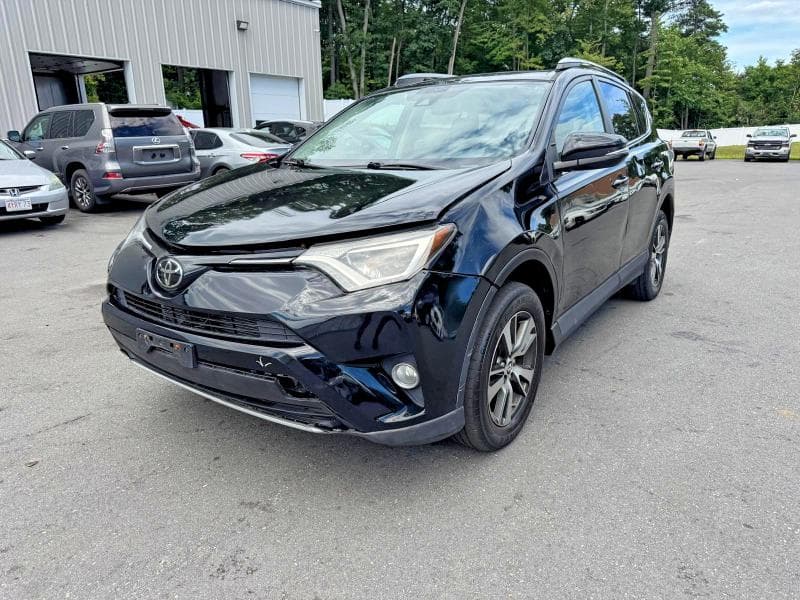 2018 TOYOTA RAV4 XLE - 1
