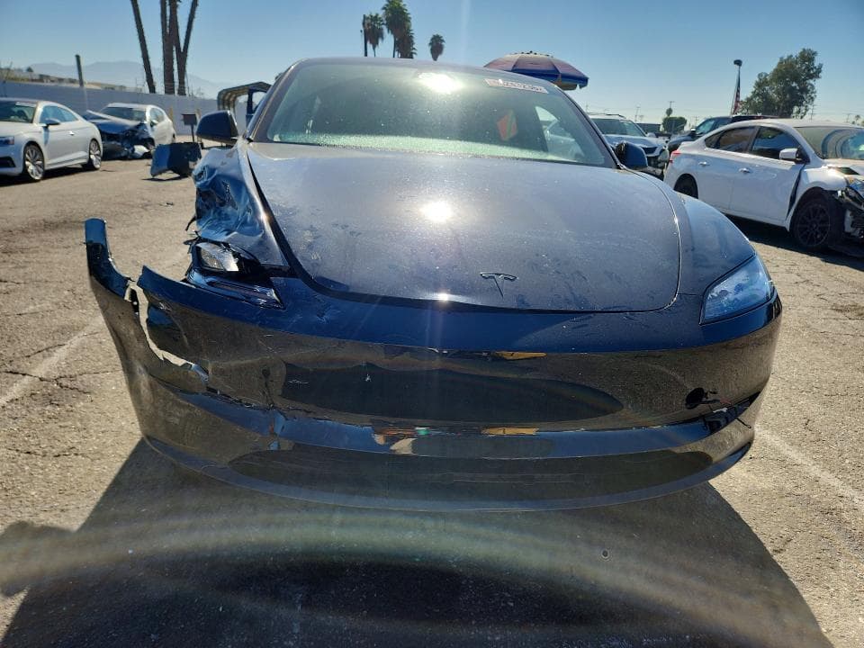 2026 TESLA MODEL 3 5