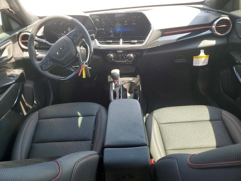 2026 CHEVROLET TRAX 2RS 8