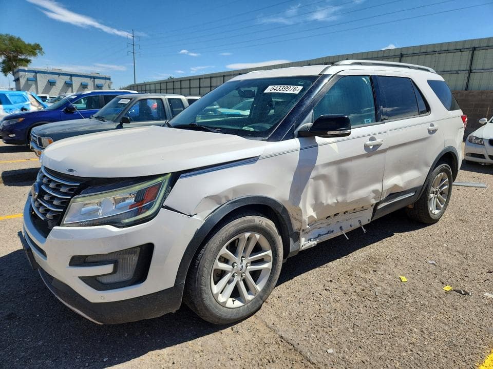 2017 FORD EXPLORER XLT - 1