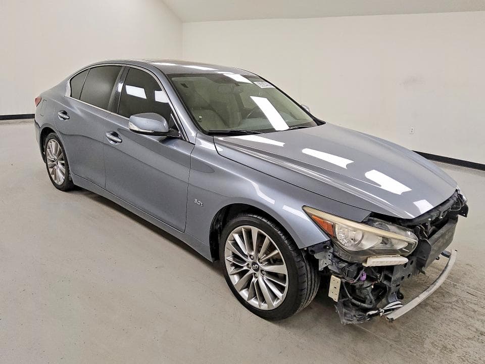 2018 INFINITI Q50 3.0T LUXE 4
