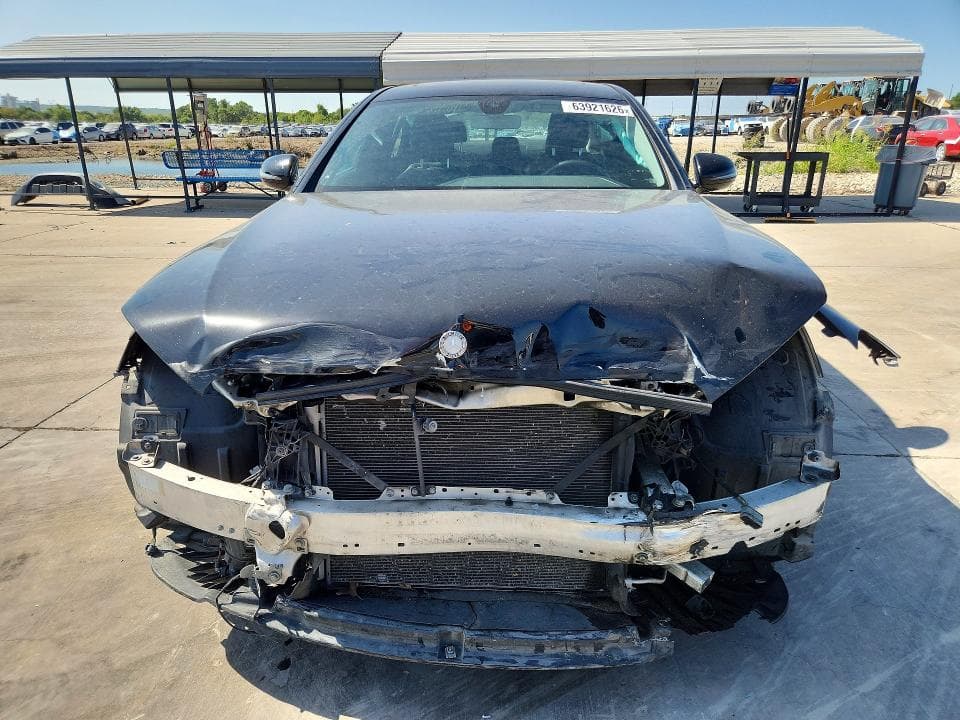 2017 MERCEDES-BENZ E 300 5