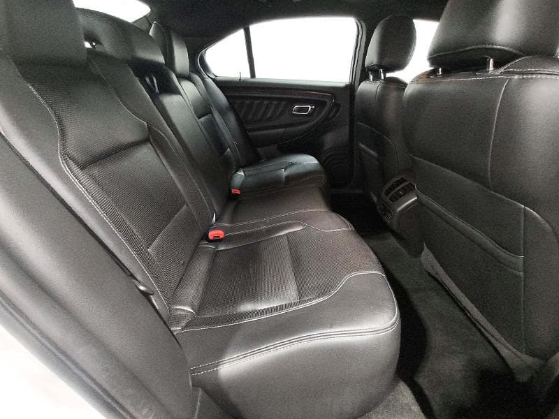 2018 FORD TAURUS LIMITED 10
