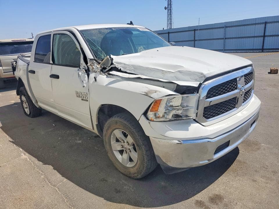 2023 RAM 1500 SLT 4