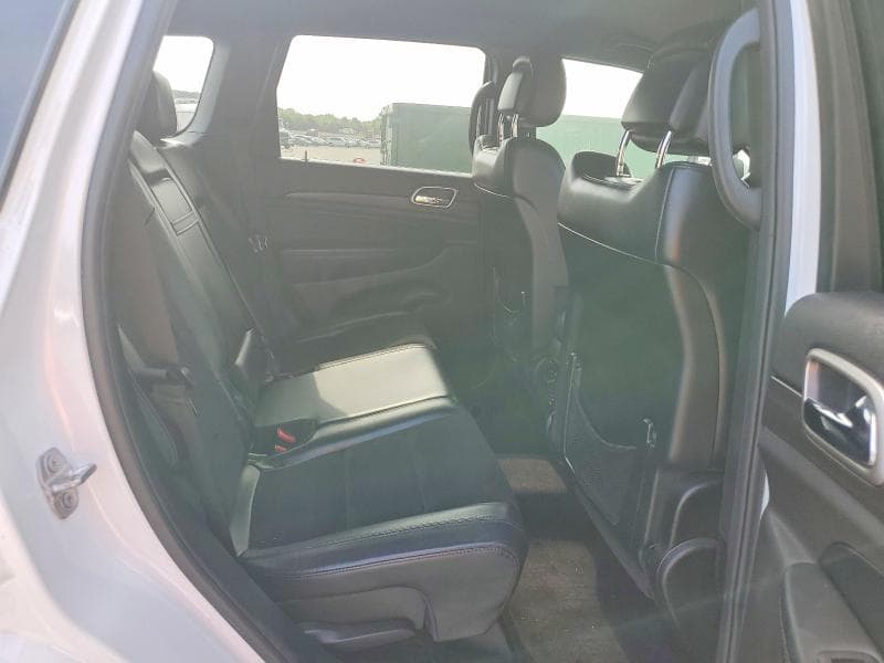 2018 JEEP GRAND CHEROKEE LAREDO 10