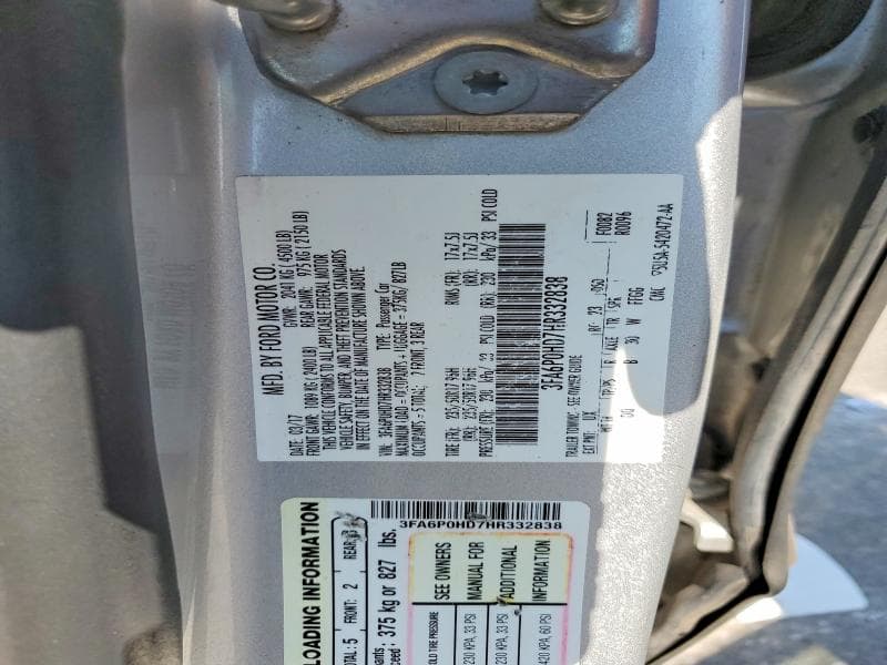 2017 FORD FUSION SE 12