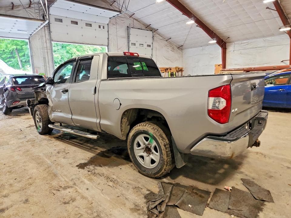 2018 TOYOTA TUNDRA SR5 2