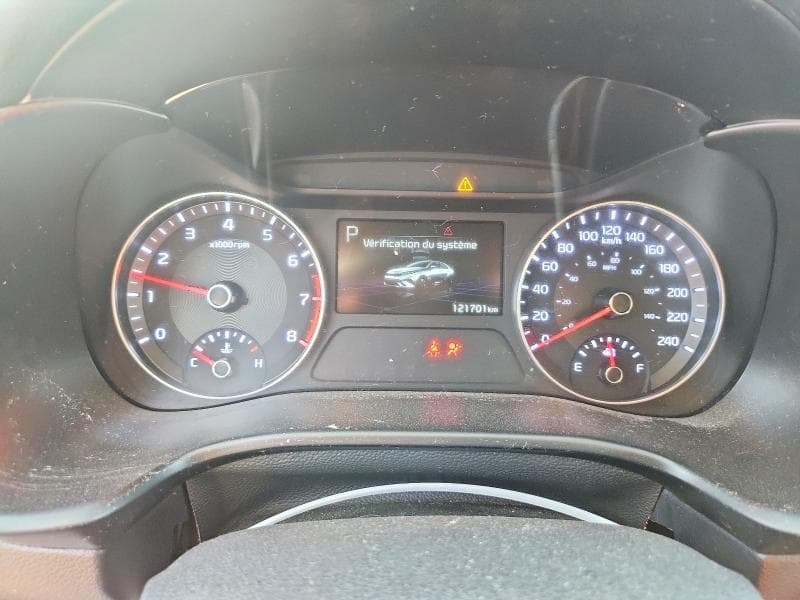 2023 KIA FORTE EX 9