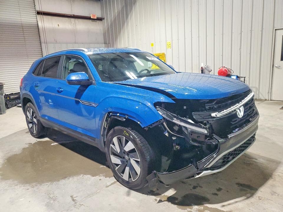 2026 VOLKSWAGEN ATLAS CROSS SPORT SE 4