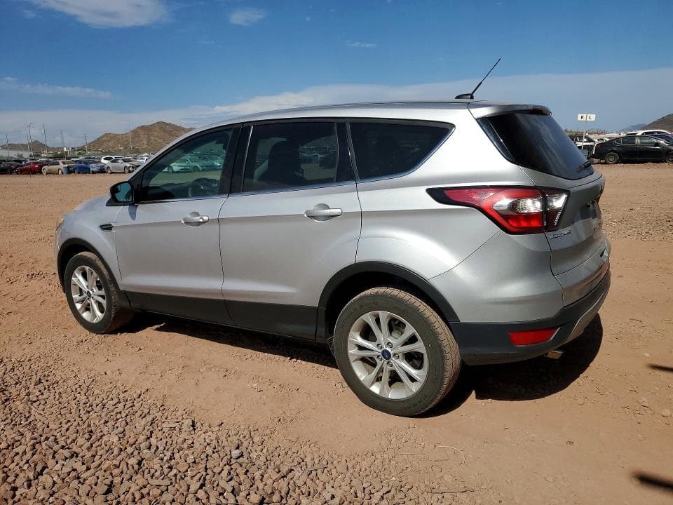 2017 FORD ESCAPE SE 2