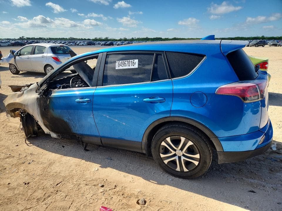 2017 TOYOTA RAV4 LE 2