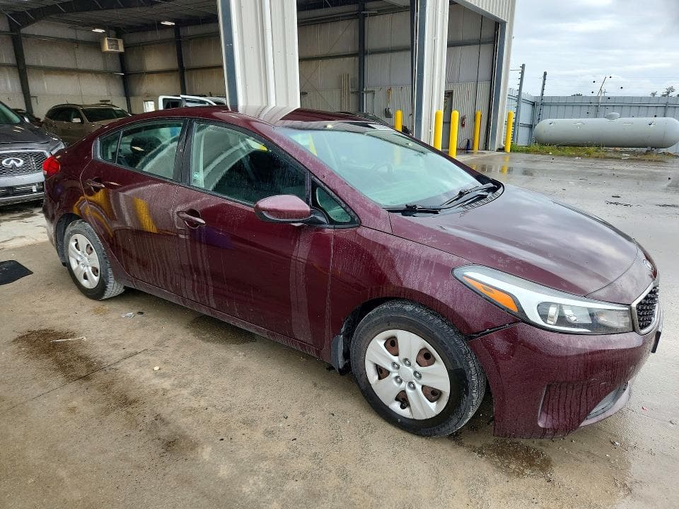 2017 KIA FORTE LX 4