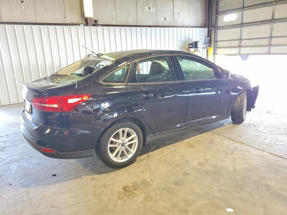 2017 FORD FOCUS SE 3