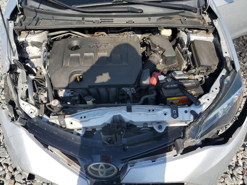 2017 TOYOTA COROLLA LE 11