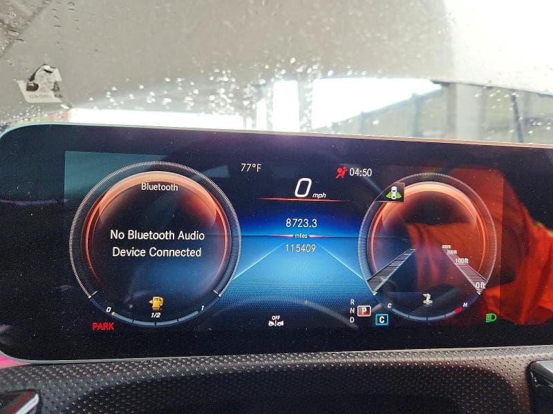 2020 MERCEDES-BENZ A 220 9