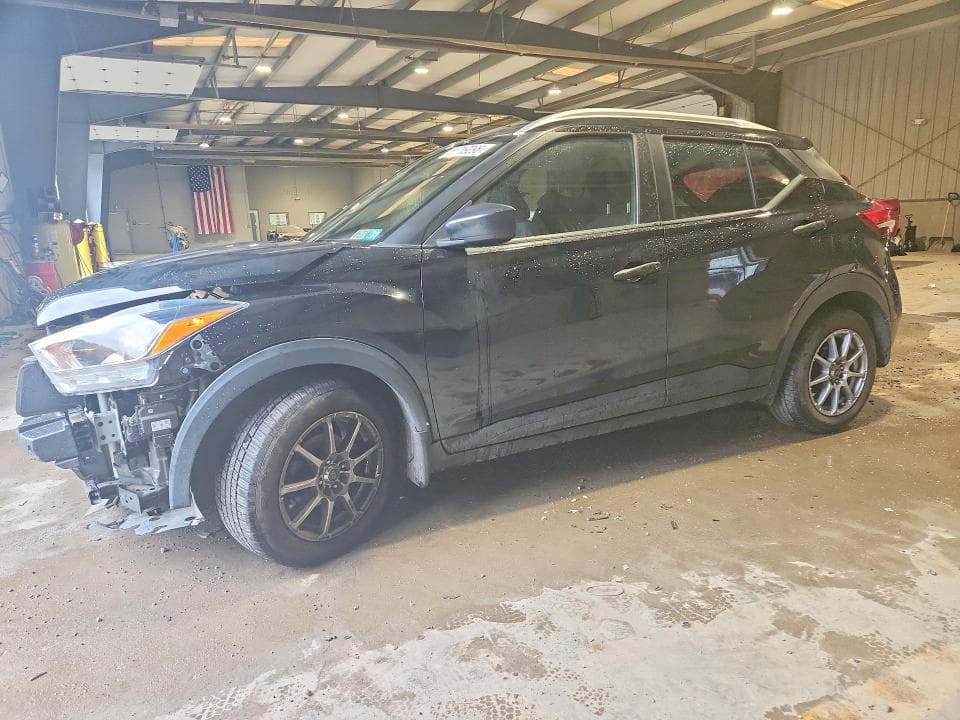 2019 NISSAN KICKS S - 1