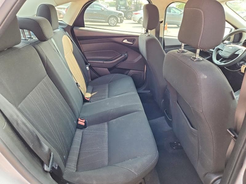 2018 FORD FOCUS SE 10