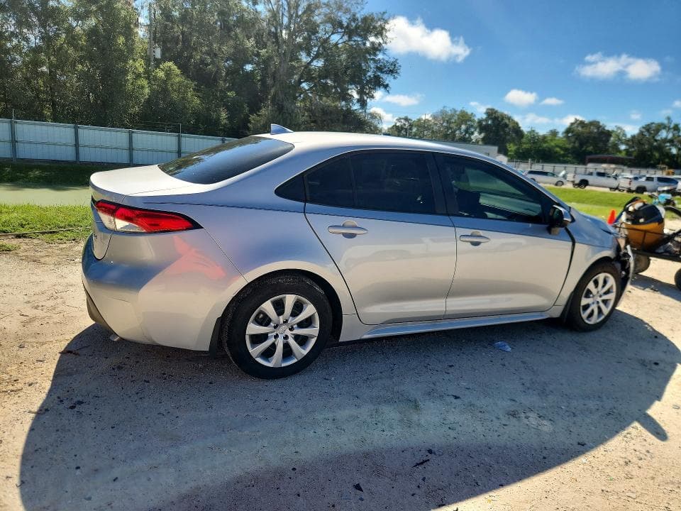 2025 TOYOTA COROLLA LE 3