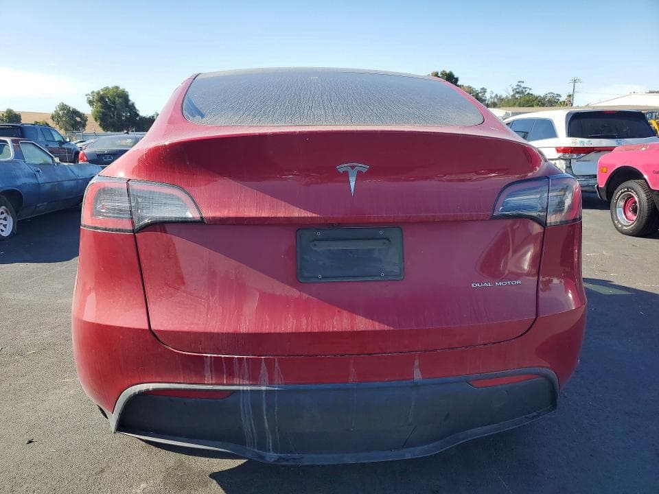 2023 TESLA MODEL Y 6