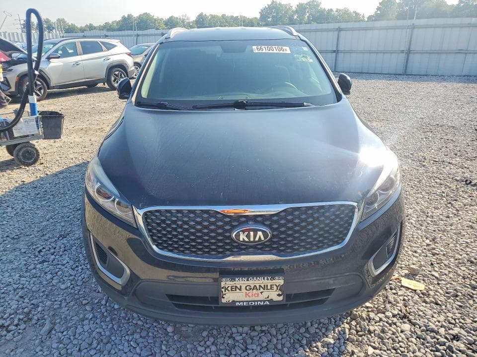 2018 KIA SORENTO LX 5