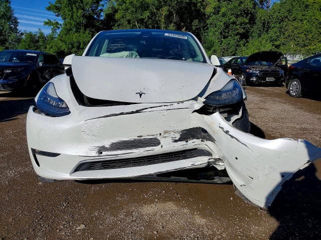 2022 TESLA MODEL Y 5