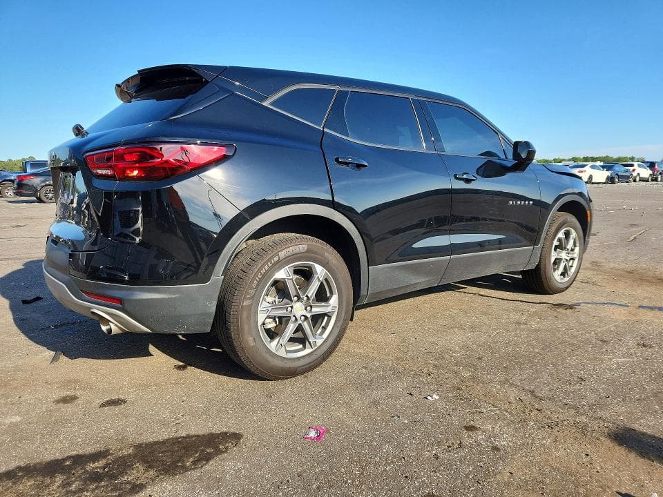 2023 CHEVROLET BLAZER 2LT 3