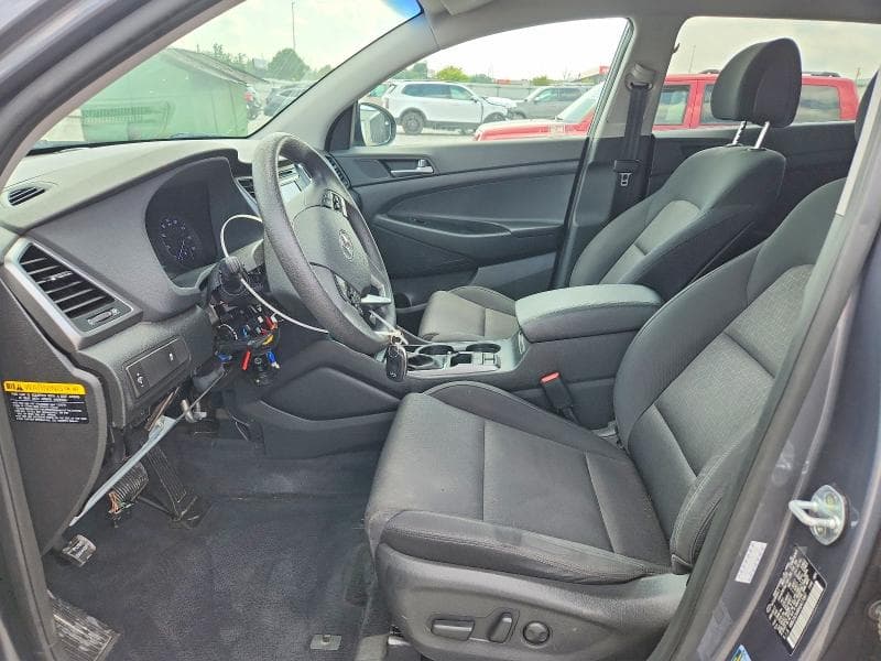 2017 HYUNDAI TUCSON SE 7