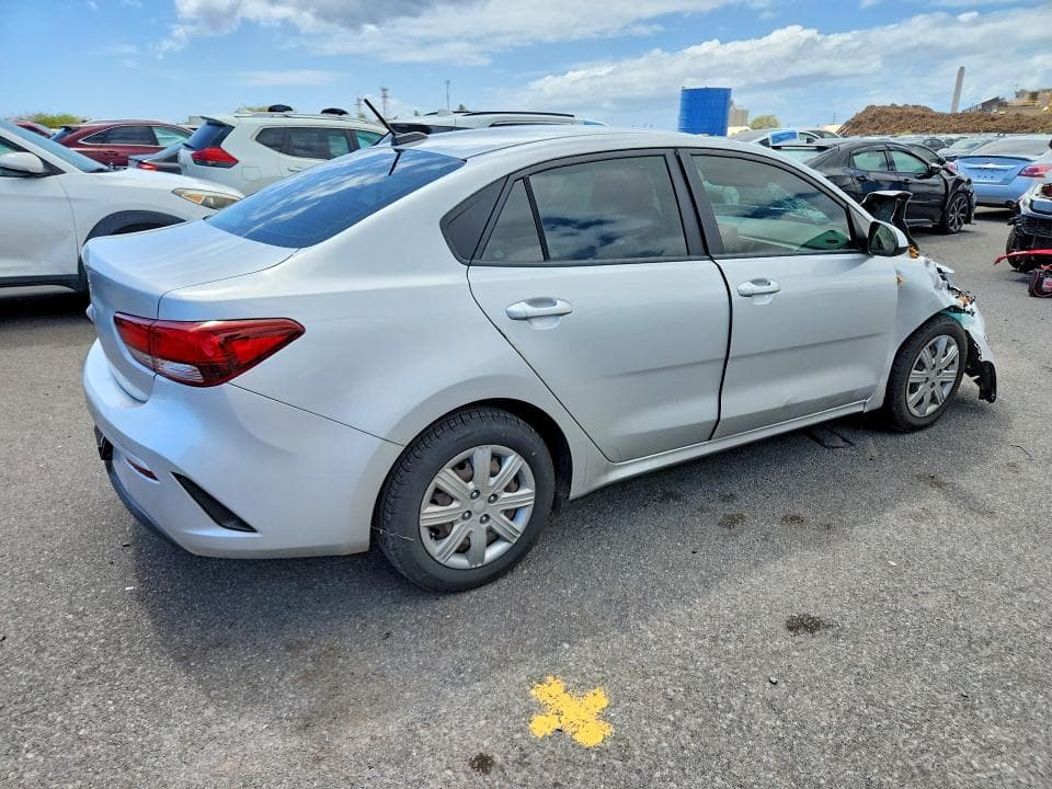 2022 KIA RIO S 3