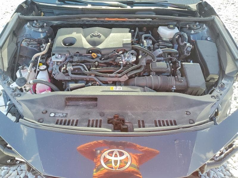 2025 TOYOTA CAMRY SE 11