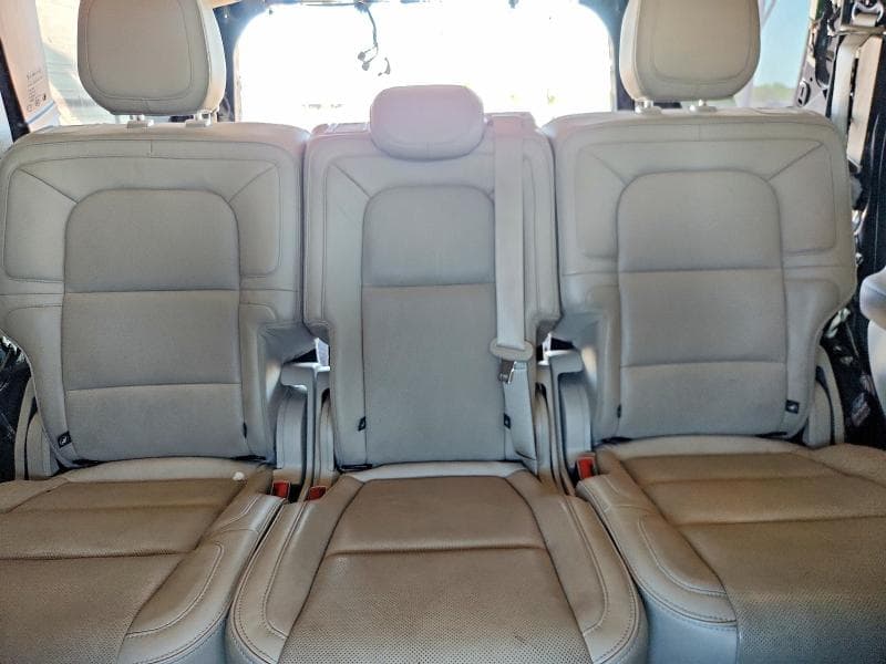 2019 LINCOLN NAVIGATOR RESERVE 10