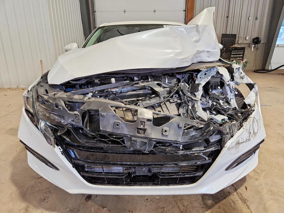 2019 HONDA ACCORD TOURING 5