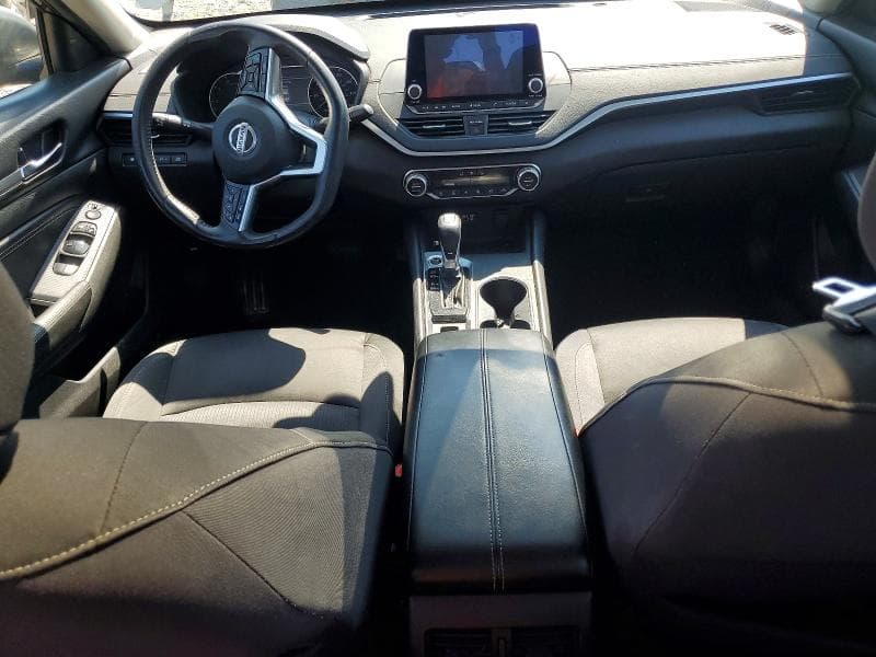 2019 NISSAN ALTIMA SV 8