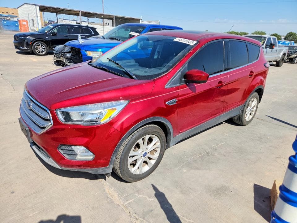2017 FORD ESCAPE SE - 1