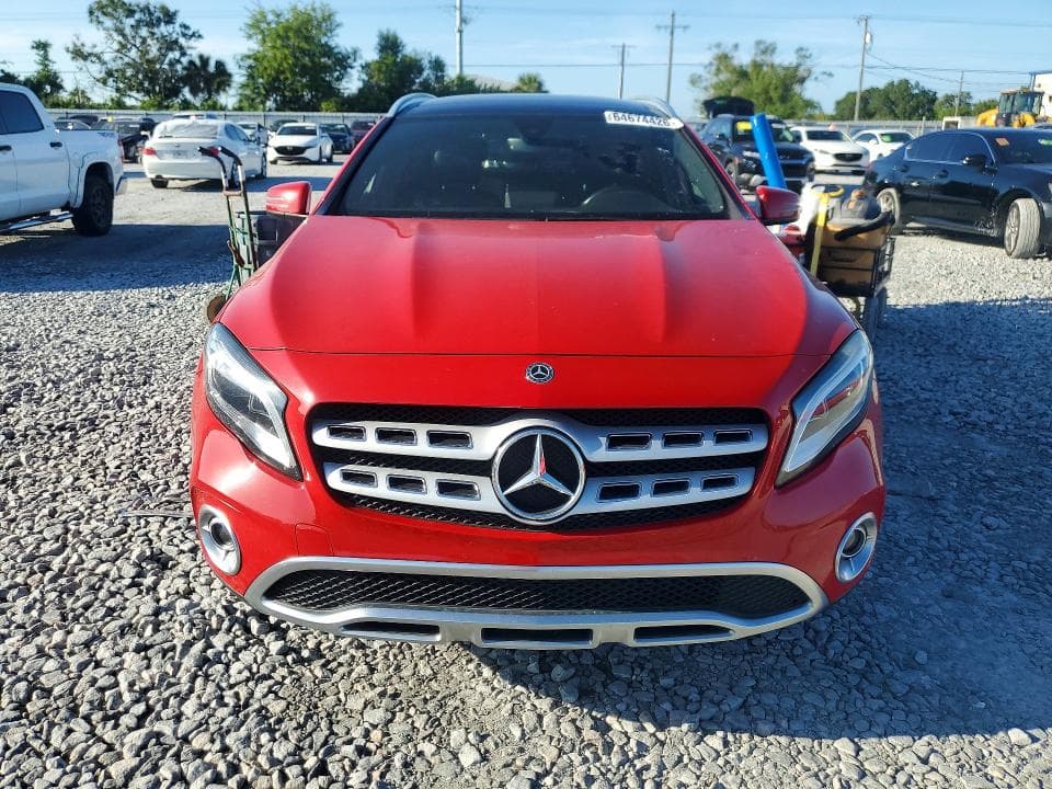 2019 MERCEDES-BENZ GLA 250 5