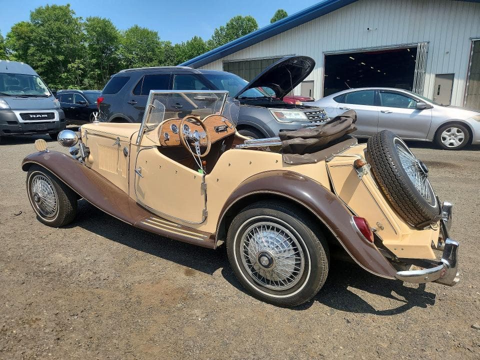 1981 MG TC  ROADSTER 2