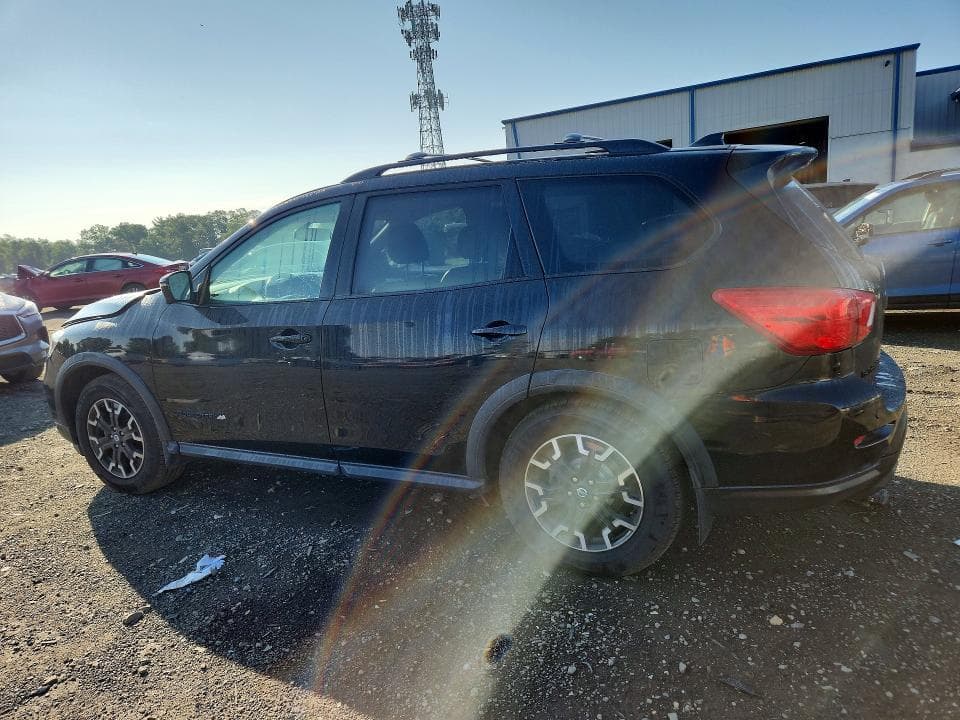 2019 NISSAN PATHFINDER SL 2